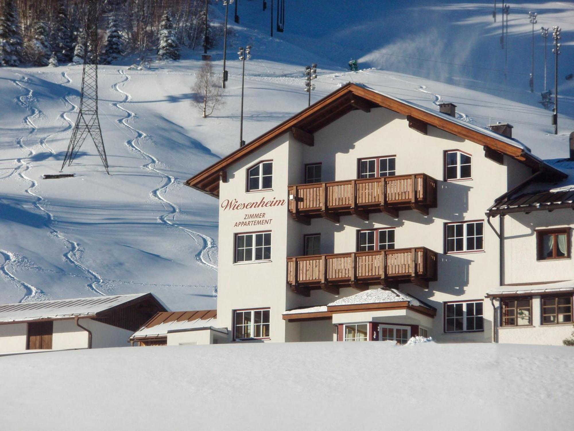 App./Pension Haus Wiesenheim Sankt Anton am Arlberg Buitenkant foto